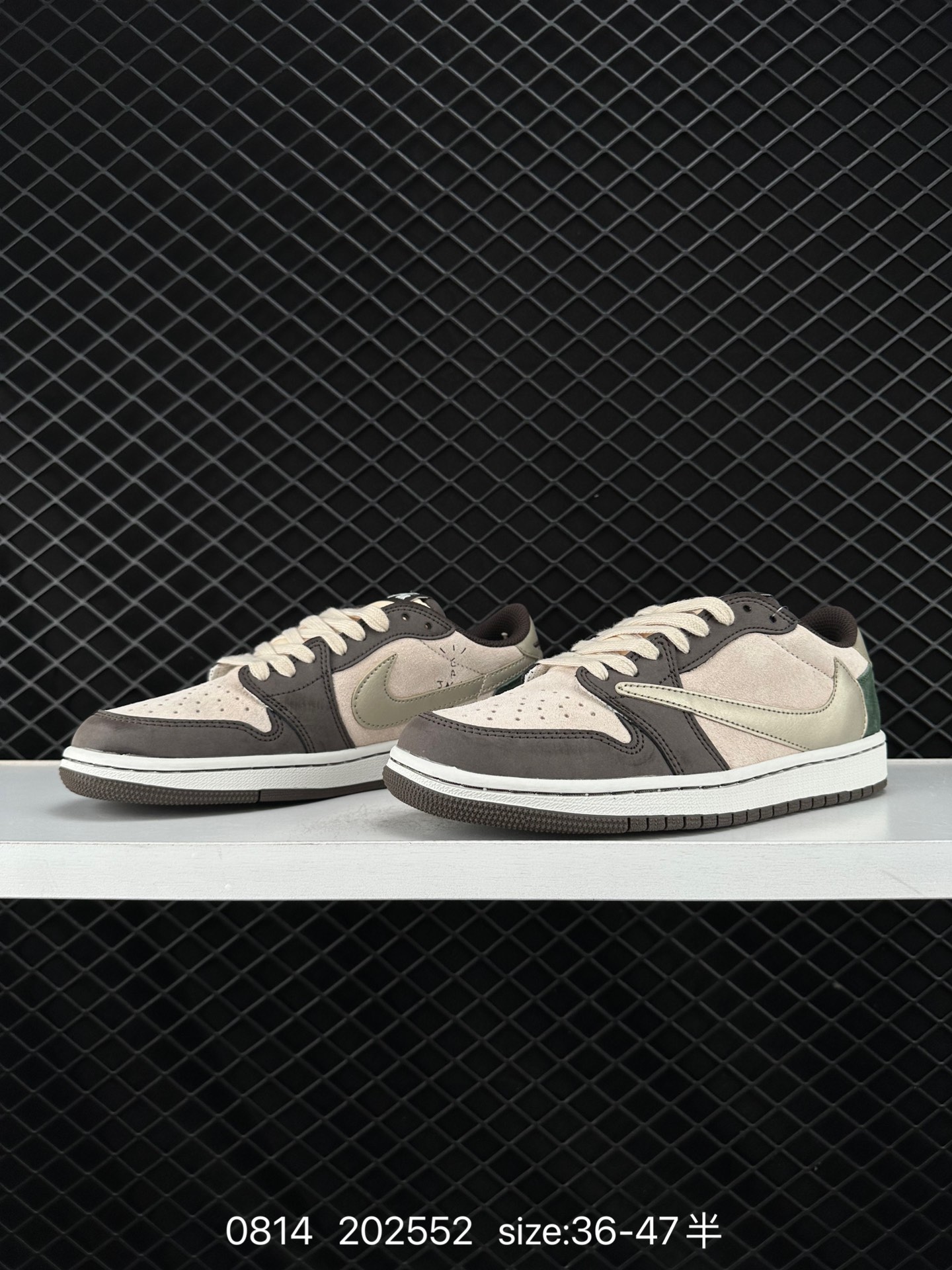 Fragment x Travis Scott x Air Jordan 1 Low